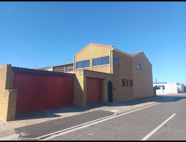 2 BEDROOM HOUSE FOR SALE IN WESTRIDGE